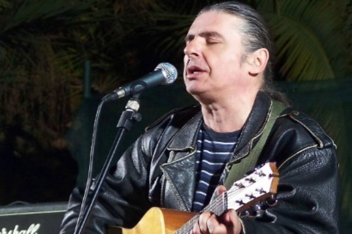 Σταύρος Λογαρίδης: Πέθανε ο σπουδαίος συνθέτης και τραγουδιστής