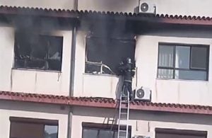 Θεσσαλονίκη: Φωτιά στην κλινική covid του νοσοκομείου Παπανικολάου - Πληροφορίες για εγκλωβισμένους