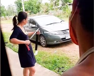 Ταϊλάνδη: Γυναίκα επιτέθηκε σε ζευγάρι με σπαθί Σαμουράι γιατί της αρνήθηκαν σεξουαλικό όργιο