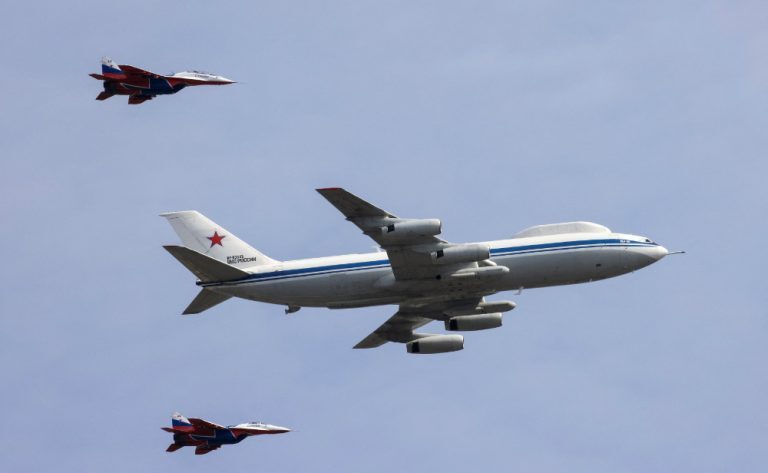 Αυτό είναι το αεροπλάνο «Αποκάλυψη» του Πούτιν - Σχεδιασμένο για πυρηνικό πόλεμο