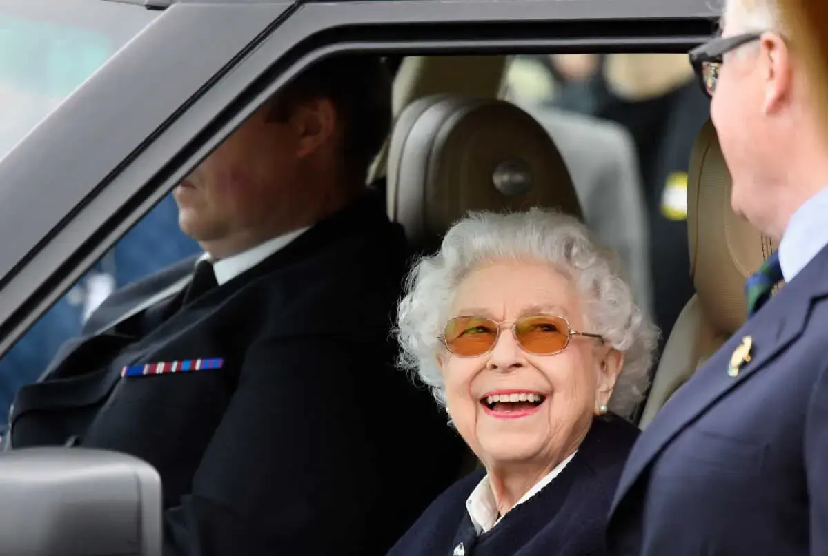 Βασίλισσα Ελισάβετ: Πιστή στη παράδοση - Εμφανίστηκε στο Royal Windsor Horse Show, αποθεώθηκε από τους θεατές [βίντεο]