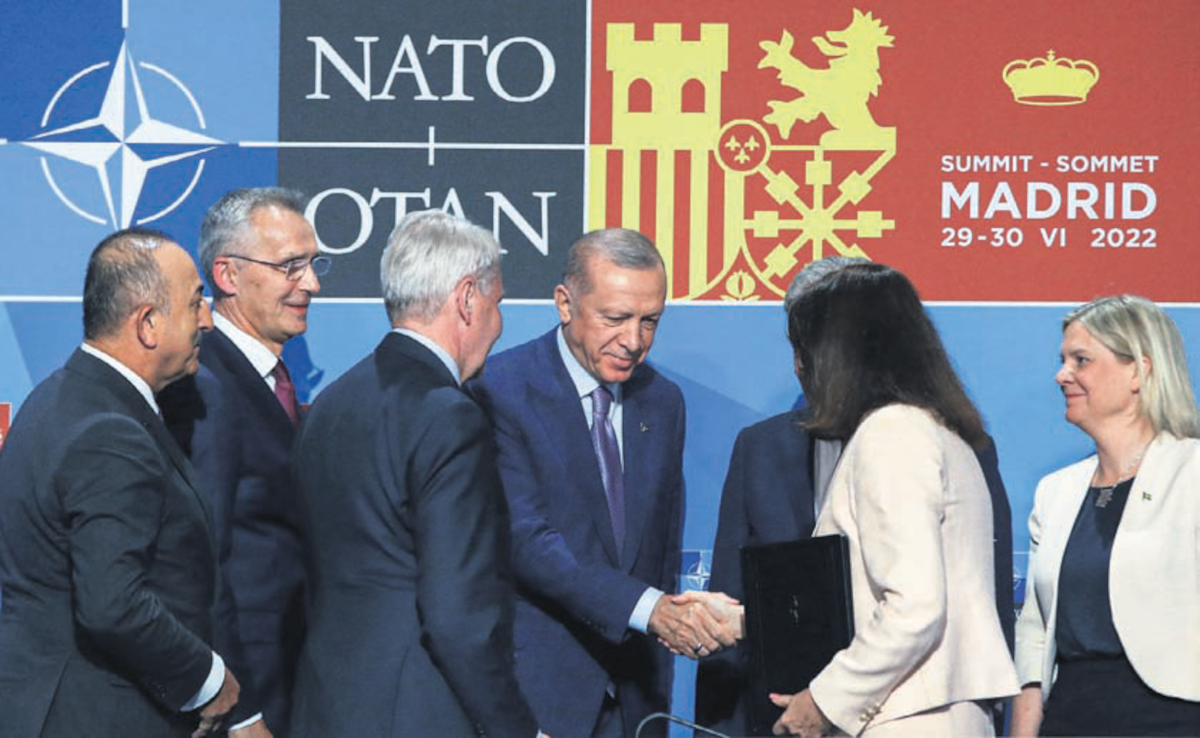 Σύνοδος NATO: Πώς φτάσαμε στην Τουρκική κωλοτούμπα