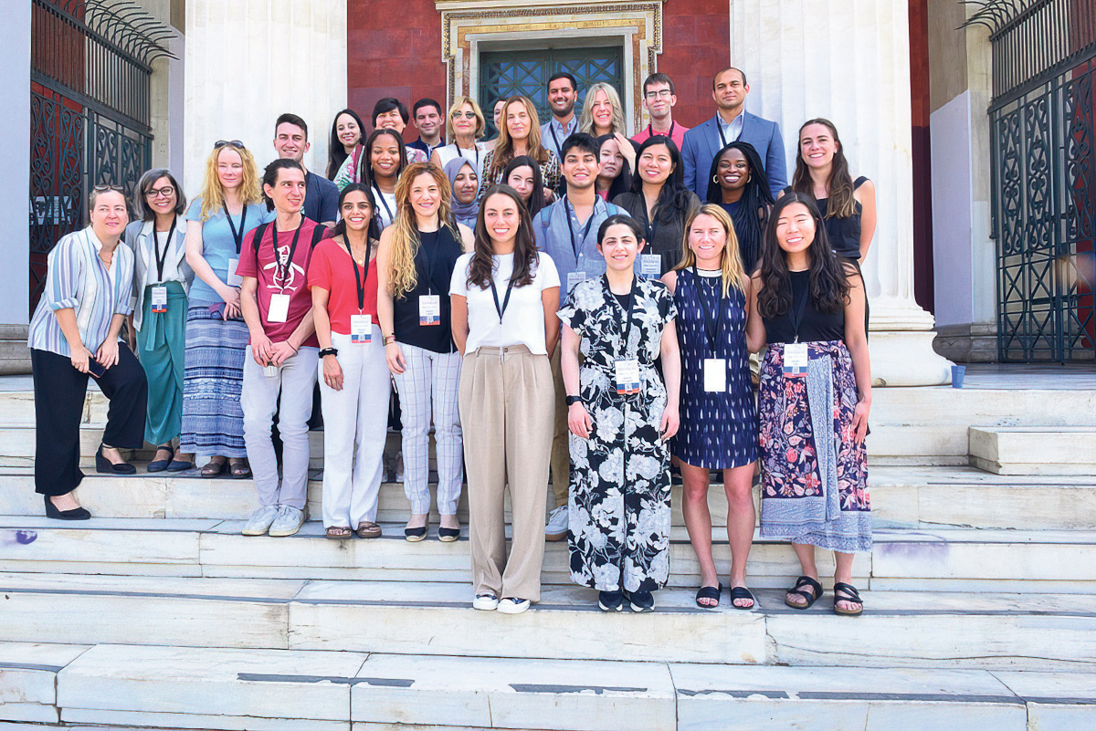Φοιτητές του Χάρβαρντ στο Πανεπιστήμιο Αθηνών – Μιλούν στον «Ε.Τ.» για την εμπειρία τους