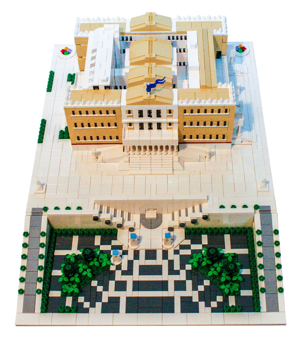Θεσσαλονίκη: Έφτιαξε με περίπου 5000 lego το κτίριο της Βουλής των Ελλήνων! - ΕΛΛΑΔΑ