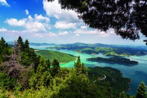 Ταξίδι στην Λίμνη Πλαστήρα: Η «νεράιδα» της Θεσσαλίας