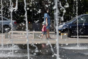 Δήμος Αθηναίων: Έκτακτα μέτρα λόγω υψηλών θερμοκρασιών