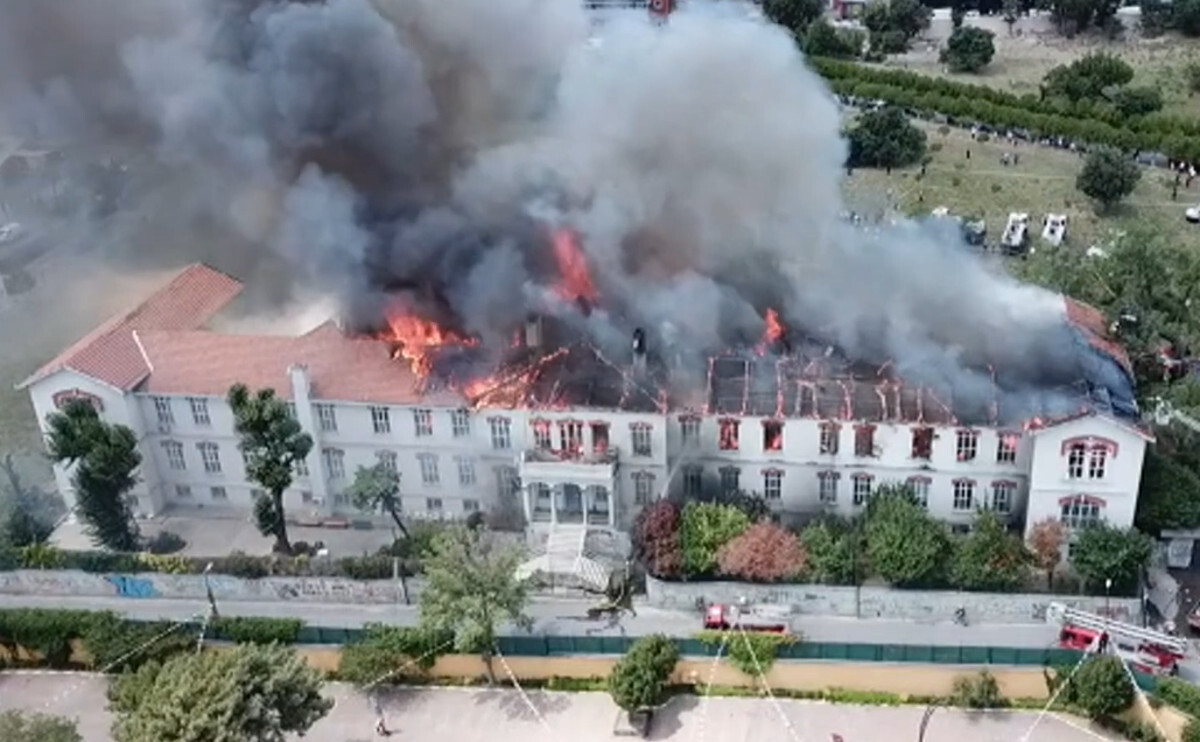 Φωτιά στο ελληνικό νοσοκομείο στην Κωνσταντινούπολη: «Ευτυχώς δεν είχαμε θύματα, σώσαμε τους ανθρώπους» λέει ο διευθυντής