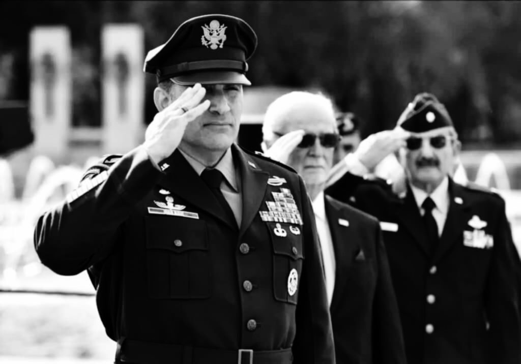 Αντριου Πόππας: Ποιος είναι ο Έλληνας στρατηλάτης των ΗΠΑ