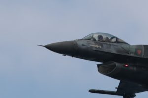 Ομάδα Ζευς - 28η Οκτωβρίου: Οι εντυπωσιακές ακροβατικές επιδείξεις με το F-16