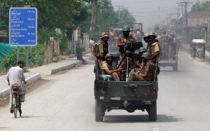 Πακιστάν: Ταλιμπάν κατέλαβαν ένα αστυνομικό τμήμα και κρατούν ομήρους