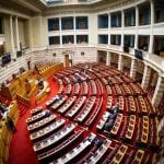 ΚΚΕ: Σύγκληση της Επιτροπής Θεσμών και Διαφάνειας για την τραγωδία στα Τέμπη