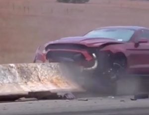 Οδηγός για κλάματα: Έχασε τον έλεγχο μιας Ford Mustang σε… ευθεία