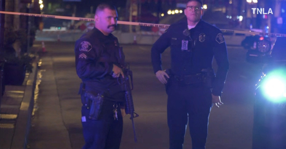 Πυροβολισμοί στο Λος Άντζελες: Πληροφορίες για 10 νεκρούς