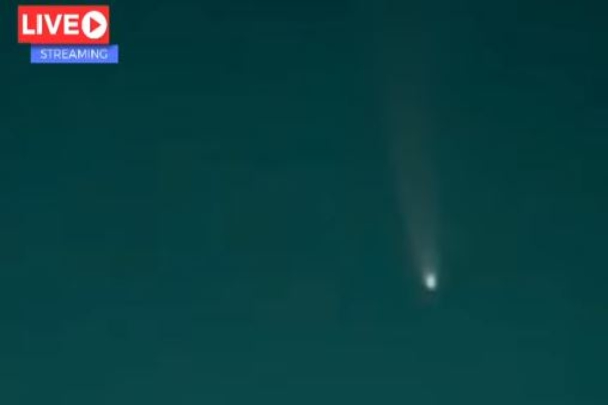 Πλησιάζει ο πράσινος κομήτης που έρχεται από την εποχή των Νεάντερνταλ – Δείτε live