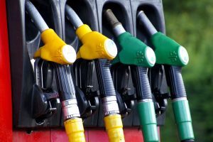 Πάσχα 2024: Στα ύψη θα είναι η τιμή στα καύσιμα - Θα ξεπερνάει τα 2 ευρώ η βενζίνη [Βίντεο]