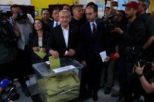 Εκλογές στην Τουρκία: Ψήφισε υπό δρακόντεια μέτρα ασφαλείας ο Κιλιτσντάρογλου