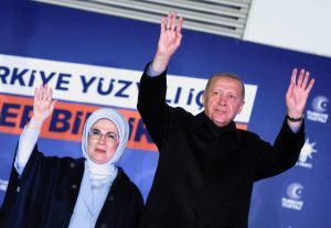 Τουρκία - Ερντογάν: «Παρά τη διαφορά 2,5 εκατ. ψήφων, πήγαμε στον Β΄γύρο με διαφορά μικρότερη της μισής μονάδας