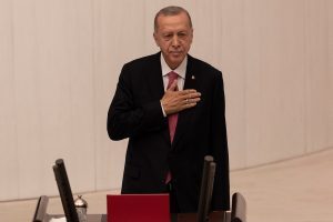 Η νέα εκλογική επικράτηση του Ερντογάν αποτελεί και αντιπροσωπεύει μια σημαντική καμπή στην εξωτερική πολιτική της Τουρκίας.