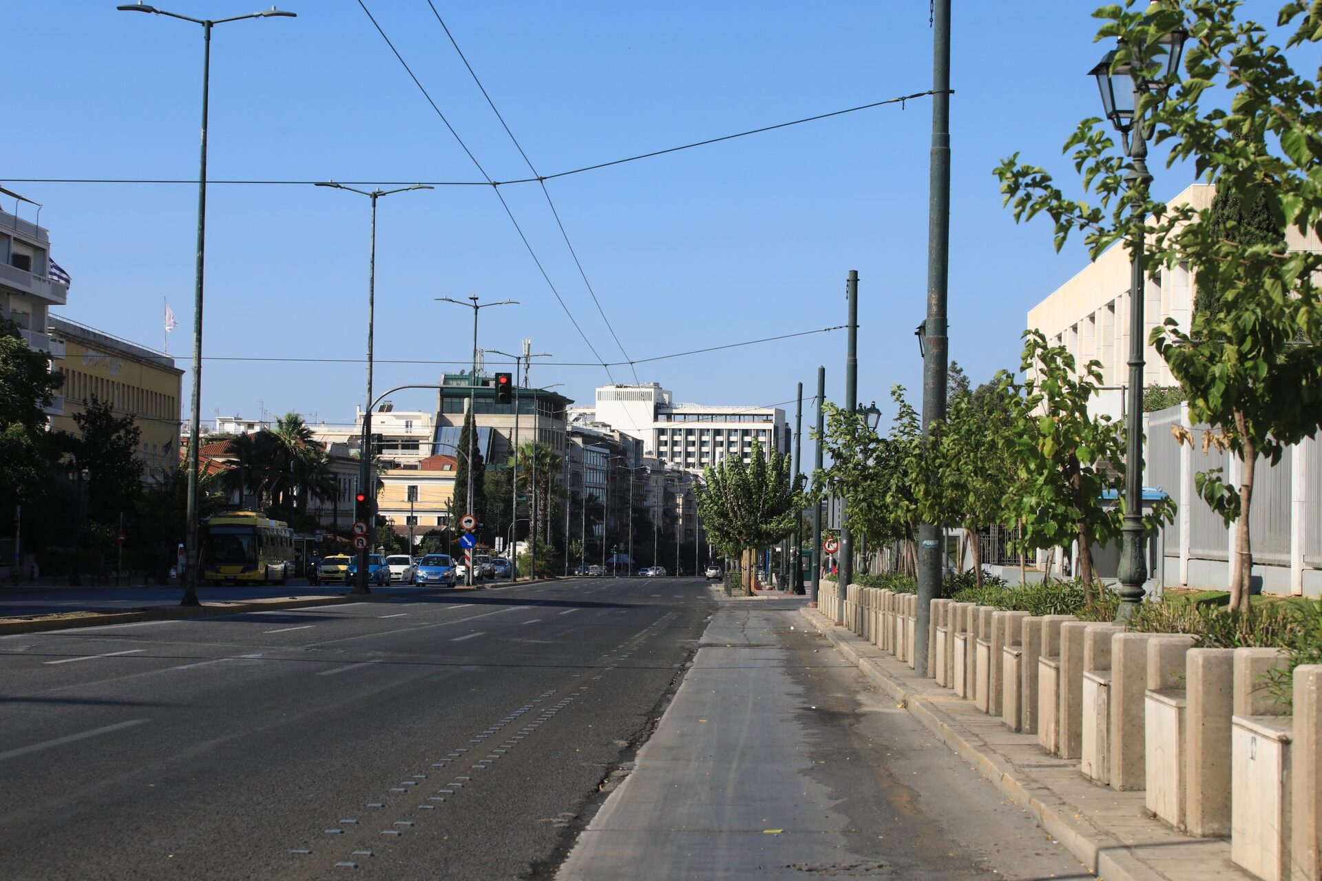 Δεκαπενταύγουστος: «Πόλη-φάντασμα» η Αθήνα - Η πρωτεύουσα ανήκει πλέον στους... τουρίστες [Εικόνες] - ΕΛΛΑΔΑ