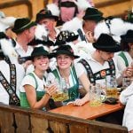 Oktoberfest: Η ξανθιά μπίρα έγινε… χρυσή