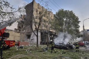 Ουκρανία: Δύο νεκροί από ρωσικό βομβαρδισμό σε κοινότητα του Χαρκόβου