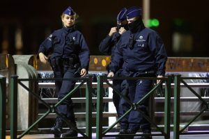 Τρομοκρατία Βρυξέλλες: Ανθρωποκυνηγητό για τον μακελάρη - Σκότωσε δύο Σουηδούς