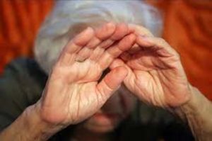 Βριλήσσια: Απατεώνες εξαπάτησαν ηλικιωμένη - Απέσπασαν 35.000 ευρώ