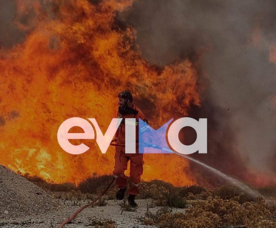 Αποκαρδιωτικές οι εικόνες από την πυρκαγιά στο Κάβο -Ντόρο