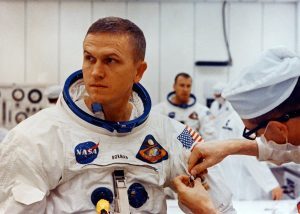 Η NASA αποχαιρετά έναν εξερευνητή με αφοσίωση- Πέθανε ο αστροναύτης της πρώτης αποστολής στο φεγγάρι