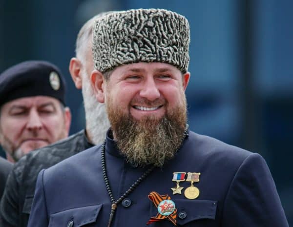 O Καντίροφ έτοιμος να στείλει άλλους 3.000 Τσετσένους στον πόλεμο στην Ουκρανία