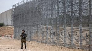 Πώς η Χαμάς εκπαιδεύτηκε να διαπεράσει το «Σιδηρούν Τείχος» που στοίχισε πάνω από 1 δισ. δολάρια