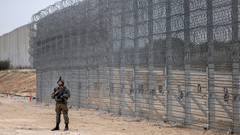 Πώς η Χαμάς εκπαιδεύτηκε να διαπεράσει το «Σιδηρούν Τείχος» που στοίχισε πάνω από 1 δισ. δολάρια