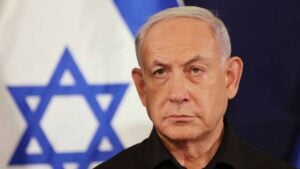 «Εύφλεκτη» η κατάσταση στην Μέση Ανατολή - Αυτοσυγκράτηση, κυρώσεις και δισεκατομμύρια για το Ισραήλ
