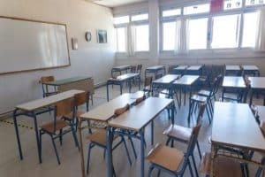 Τρίκαλα: Χειρουργήθηκε καθηγήτρια μετά από επίθεση από μαθητή της
