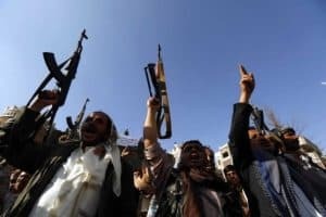 Συναγερμός στην Υεμένη: Οι Χούθι χτύπησαν το αμερικανικό αεροπλανοφόρο Αϊζενχάουερ