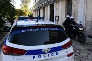 Κρήτη: Ποινική δίωξη για απόπειρα ανθρωποκτονίας σε βάρος 43χρονου - Φέρεται ως δράστης της επίθεσης με το καλάσνικοφ