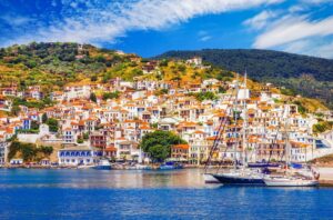 Στα 9 «μυστικά» νησιά της Μεσογείου η Σκόπελος - Ρεκόρ αφίξεων το 2023
