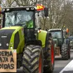 Αποκλεισμένη από τρακτέρ η Iσπανία: Κλιμακώνονται οι κινητοποιήσεις των αγροτών