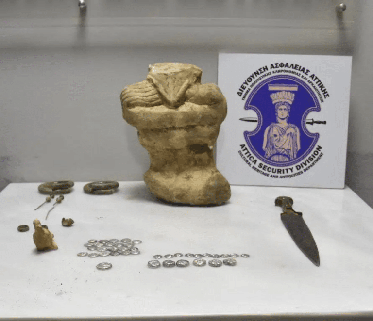 Εύβοια: Συνελήφθη 44χρονος με αρχαία που σκόπευε να τα πουλήσει