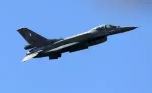 Πτώση F-16: Περισυνελέγη σώος ο πιλότος και μεταφέρεται στο 251 ΓΝΑ [βίντεο]