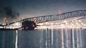 Βίντεο - Ντοκουμέντο: Κατέρρευσε η γέφυρα Key Bridge – Έπεσε επάνω της φορτηγό πλοίο - Φόβοι για θύματα