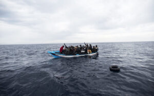 Κρήτη: Διασωθήκαν 38 μετανάστες νότια της Γαύδου