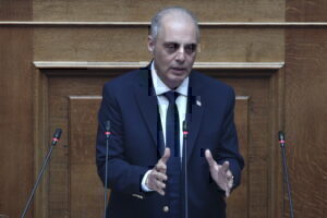 Βουλή: Άρση ασυλίας Βελόπουλου πρότεινε η επιτροπή δεοντολογίας