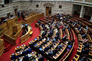 Βουλή: Κατατέθηκε το νομοσχέδιο για τον νέο δικαστικό χάρτη της χώρας
