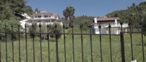 «Αποκαλύφθηκε» κρησφύγετο Ρώσων κατασκόπων στη Χαλκιδική - Δείτε το βίντεο
