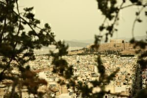 Αφρικανική σκόνη: Η Αθήνα είναι μία από τις χειρότερες πόλεις παγκοσμίως για το δέρμα