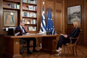 Κυριάκος Μητσοτάκης: Live η συνέντευξη του πρωθυπουργού στο ΣΚΑΙ