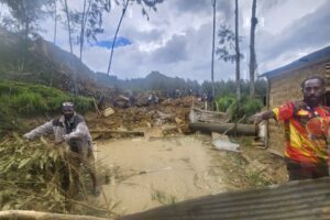Παπούα Νέα Γουινέα: Πάνω από 2.000 άνθρωποι θάφτηκαν από την κατολίσθηση