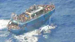 BBC: Ένα χρόνο μετά το ναυάγιο της Πύλου- Ποιος προκάλεσε την ανατροπή του σκάφους- Ποιος ο ρόλος του Λιμενικού- Επιφυλάξεις για την ελληνική έρευνα