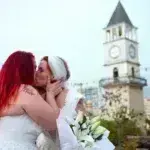 Αλβανία: Γεγονός ο πρώτος γάμος ομόφυλου ζευγαριού [βίντεο]